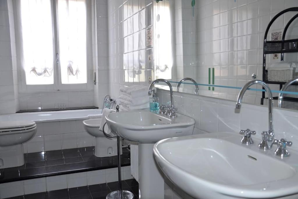 Acqua Chiara Apartment Каляри Екстериор снимка